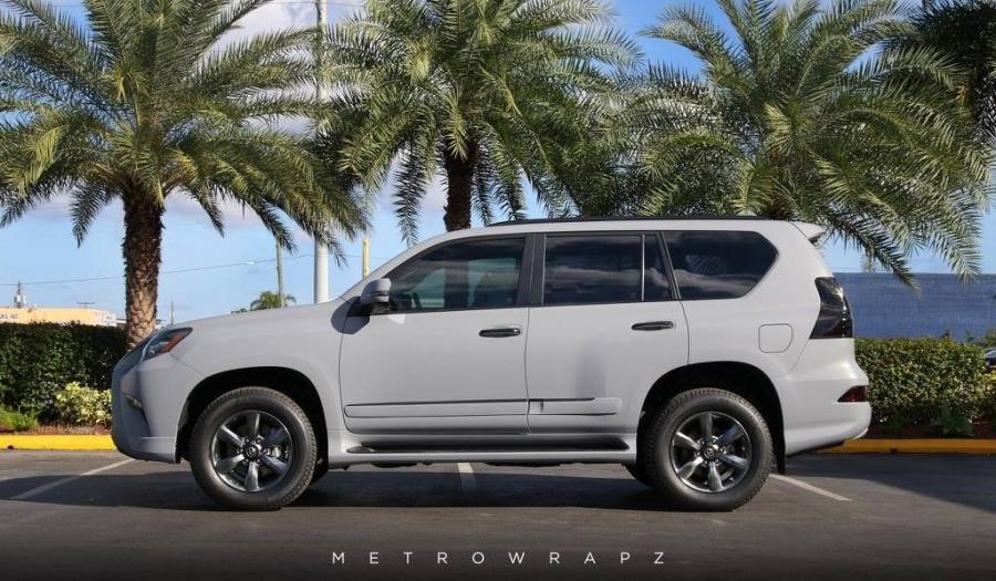  Lexus GX460 by MetroWrapz 2017 года  (фото 3 из 5)